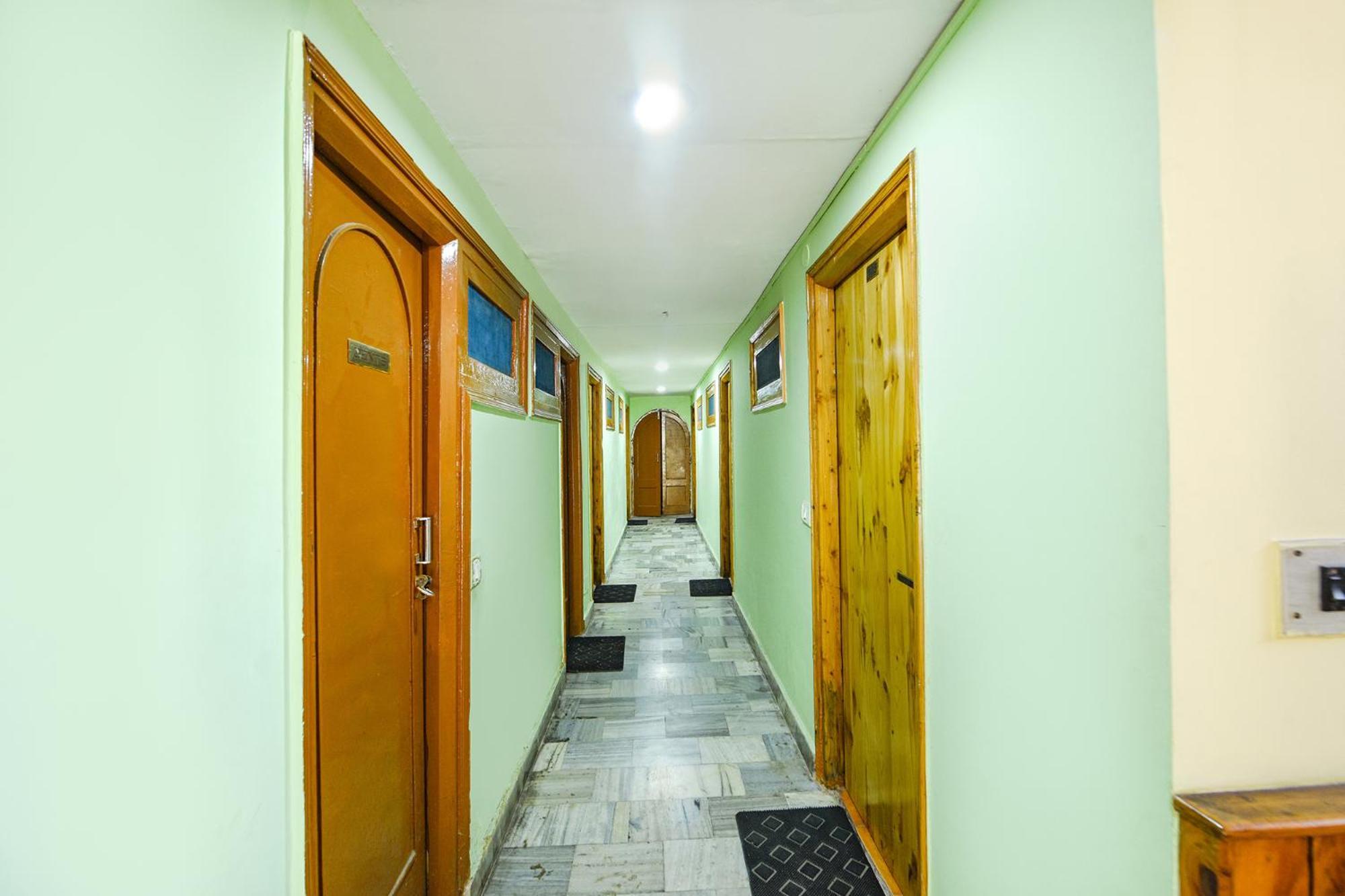 Fabhotel Zarim Manali  Exterior photo